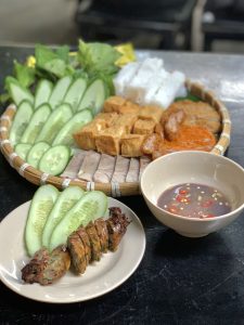 Định lượng dồi sụn cho bún đậu