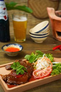 Món nhậu dễ lời từ dồi sụn đông lạnh